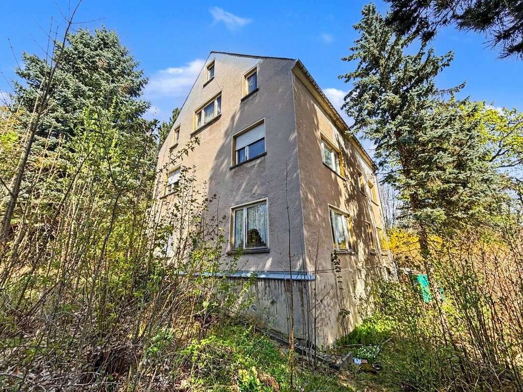 Immobilie in Zwönitz - Wecken Sie dieses Juwel aus seinem Dornröschen-Schlaf - Haus mit über 2.000 m² Grundstück in Zwönitz - Bild 0