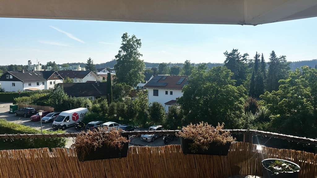Immobilie in Geretsried - Großzügige 4-Zi. Whg. mit sonniger Südloggia - Bild 0