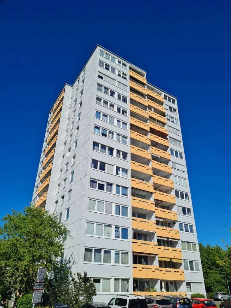 Immobilie in Taunusstein - Provisionsfrei! Renovierte günstige Drei-Zimmer-Wohnung in Taunusstein-Wehen zu verkaufen. - Bild 0