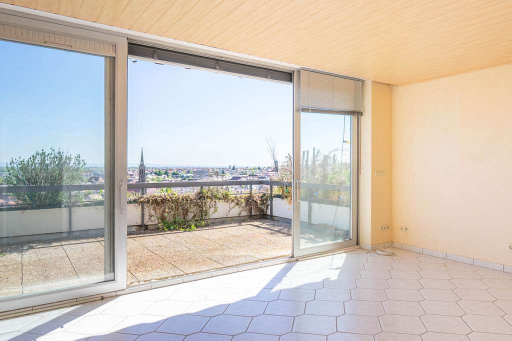 Immobilie in Bad Dürkheim - Terrassenwohnung in Bestlage: Atemberaubender Panoramablick über Bad Dürkheim! - Bild 1