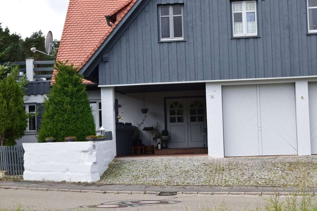 Immobilie in Oberreichenbach - Top Mehrgenerationenhaus im fränkischen Landhausstil - natürliche Eleganz in Oberreichenbach (ERH) - Bild 3