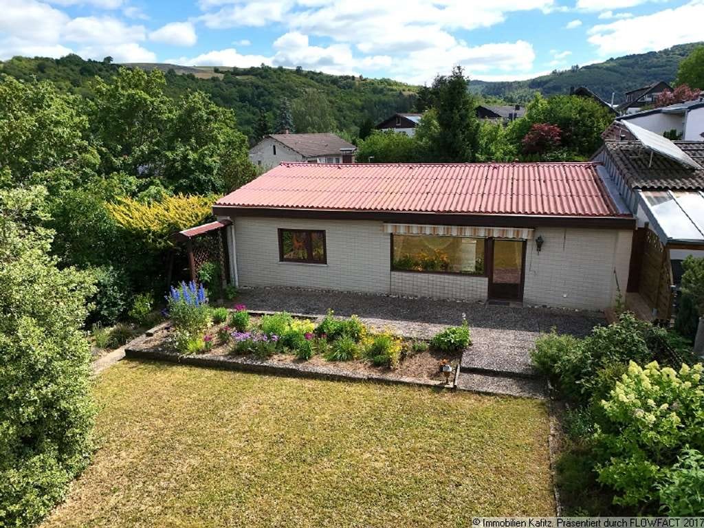 Immobilie in Rockenhausen - Schöner Bungalow als Doppelhaushälfte in toller Lage - Bild 1