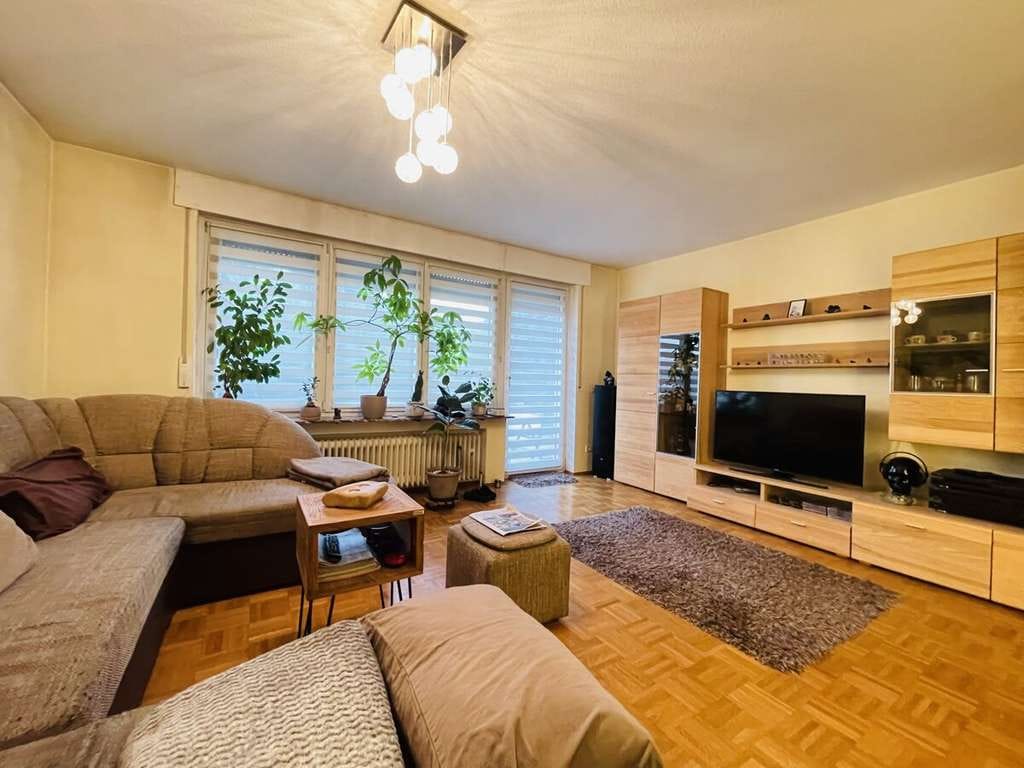 Immobilie in Raunheim - Zweifamilienhaus gelegen an der Kleingartenanlage in Raunheim - mit Erbpacht - Bild 4