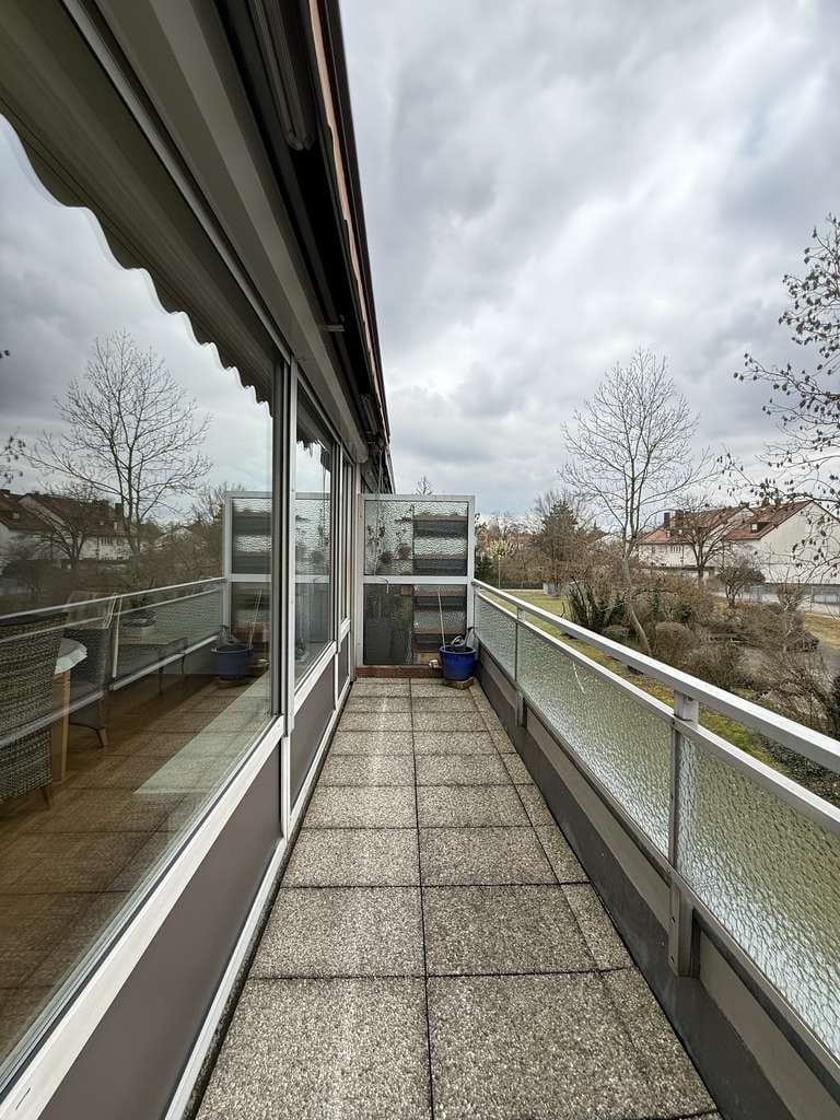 Immobilie in Garching bei München - Großzügige 2-Zi.-Whg. (74 m²) mit Balkon, TG & Top-Anbindung – von Privat - Bild 3