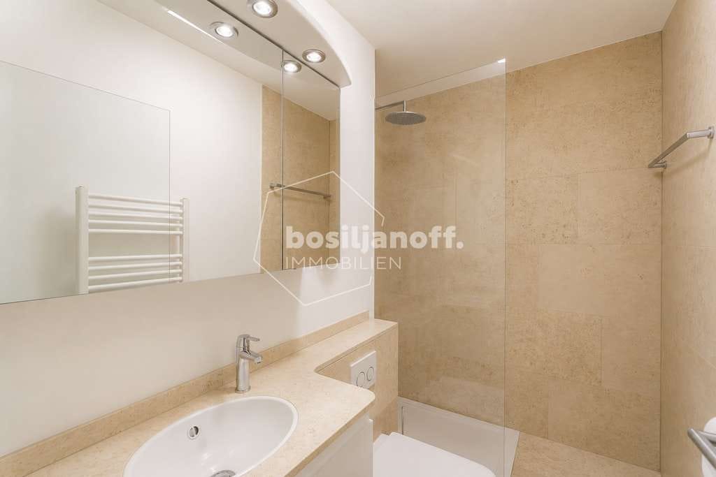 Immobilie in Singen (Hohentwiel) - ATTRAKTIVE 1,5-ZIMMER-WOHNUNG MIT LOGGIA IN SINGEN-NORD - SELBSTBEZUG ODER KAPITALANLAGE - Bild 4