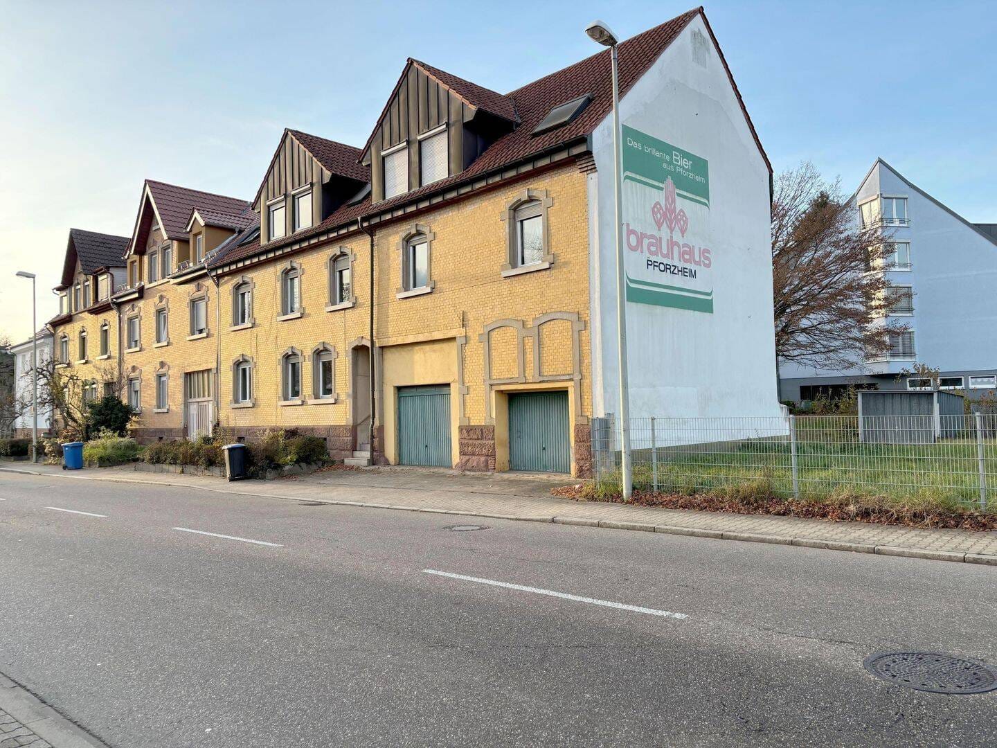 Immobilie in Pforzheim - Gepflegtes Mehrfamilienhaus - eine intressante Anlage! - Bild 1