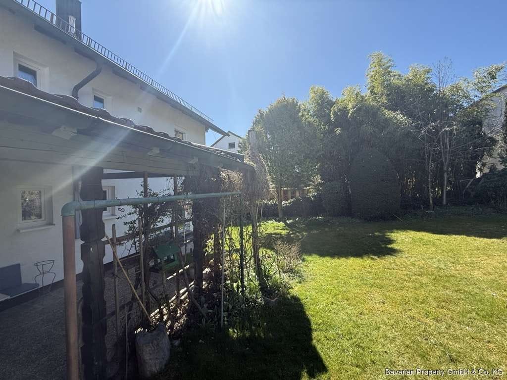Immobilie in Mitterfels - Ein Traum für Gartenliebhaber - Renoviertes Einfamilienhaus in Mitterfels - Bild 3