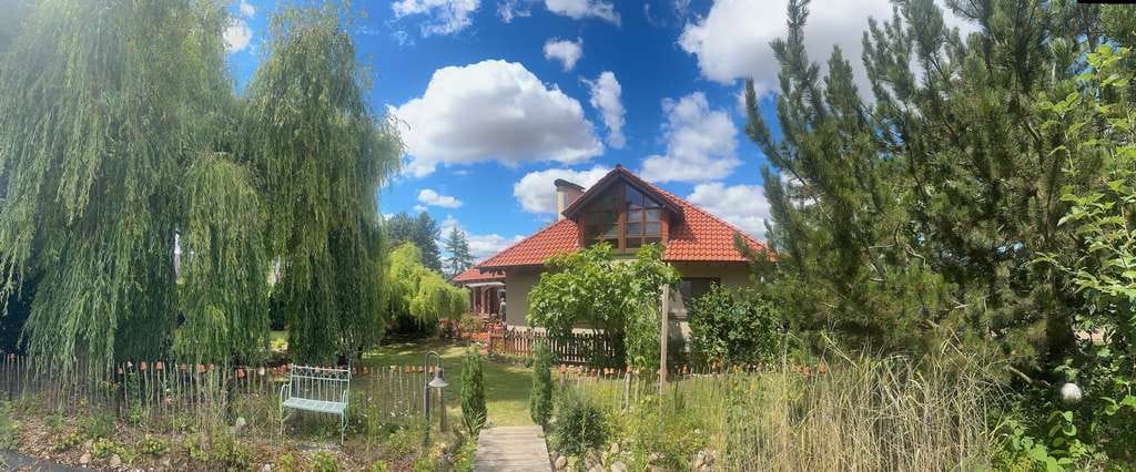 Immobilie in Ober-Hilbersheim - Viel Raum für Ideen: Traumhaftes Familienhaus mit Garten und Sauna – Bauplatz und Gewerbe möglich - Bild 1