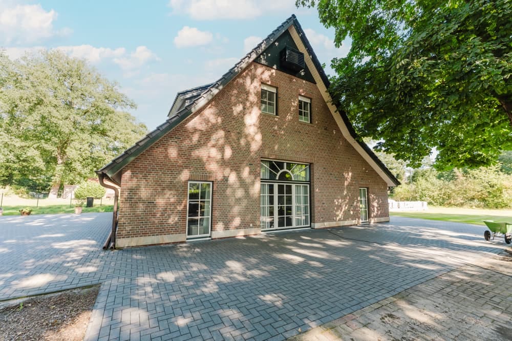 Immobilie in Hoogstede - Landhausvilla mit weitläufigem Anwesen in Hoogstede - Bild 2