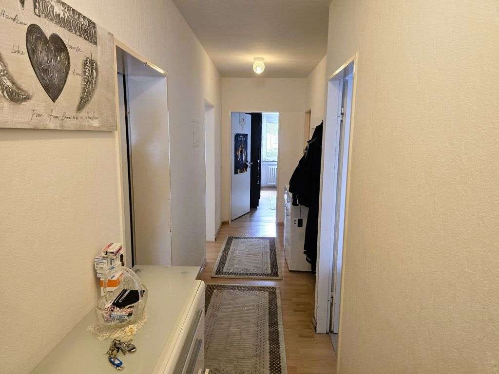 Immobilie in Voerde (Niederrhein) - Schöne Kapitalanlage im Herzen von Friedrichsfeld mit großem Balkon und Aufzug - Bild 2