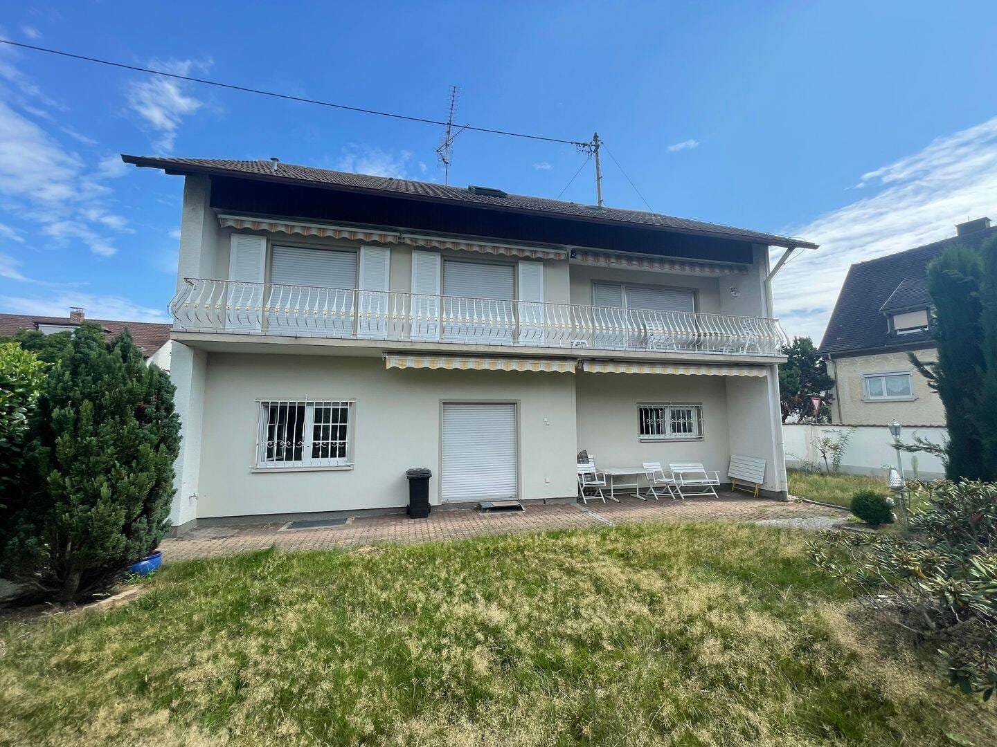 Immobilie in Teningen - Projektchance in Teningen: Renovierungsbedürftiges Wohn- & Geschäftshaus mit Potenzial - Bild 1
