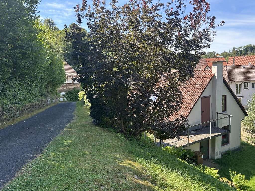 Immobilie in Gleichen - Ein Juwel in Reinhausen !
Einfamilienhaus mit Einliegerwohnung - Bild 1