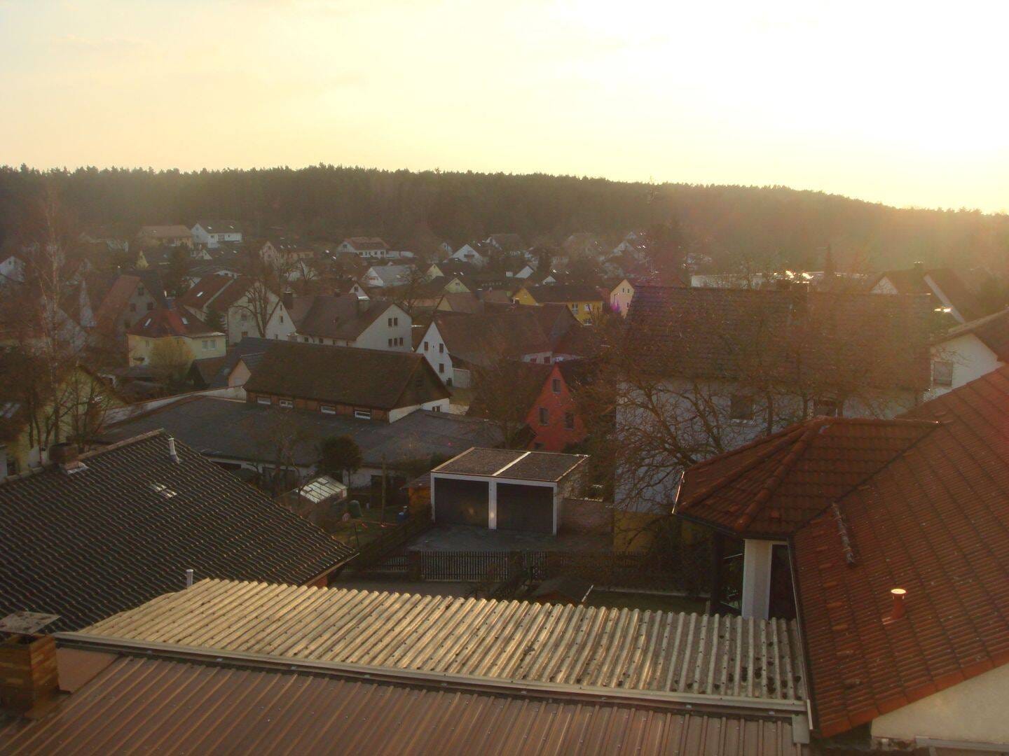 Immobilie in Winkelhaid - HELLE GROßE 4-ZIMMER-WOHNUNG MIT SEHR GROßEM BALKON - Bild 4