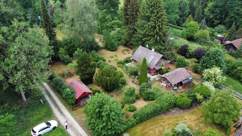 Immobilie in Berghülen - +BERGHÜLEN+ Naturparadies auf 1.831 m² Grundstück – mit gepflegten und modernisierten Ferienhaus - Bild 1