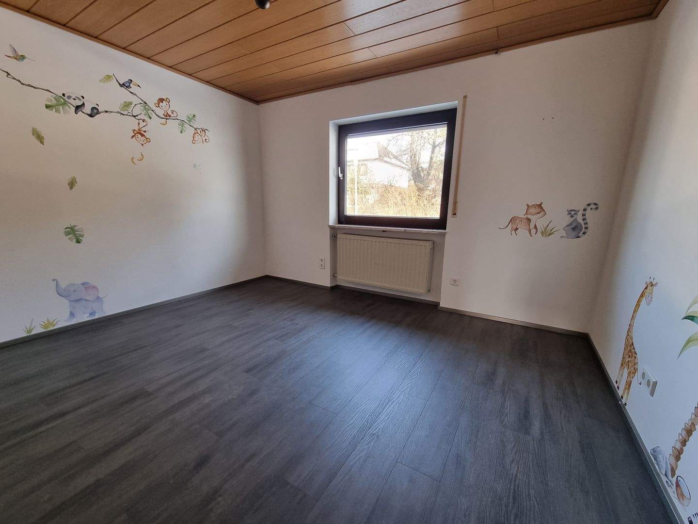 Immobilie in Burgthann - Schnäppchen! Ein- oder Zweifamilienhaus in ruhiger, familienfreundlicher und zentraler Lage - Bild 4