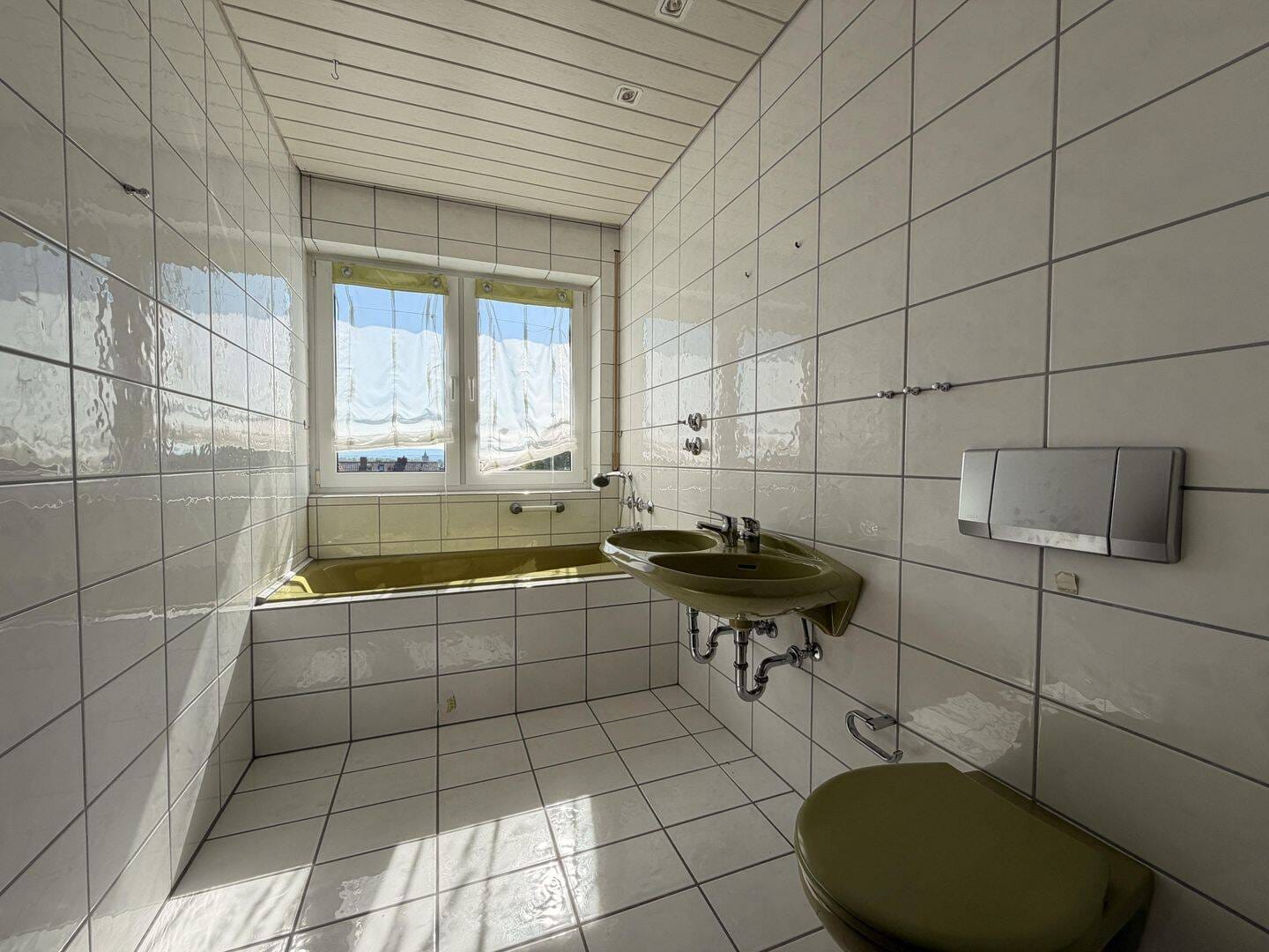 Immobilie in Baunatal - Großes Einfamilienhaus mit vermieteter Einliegerwohnung in Panoramalage von Baunatal-Großenritte! - Bild 4