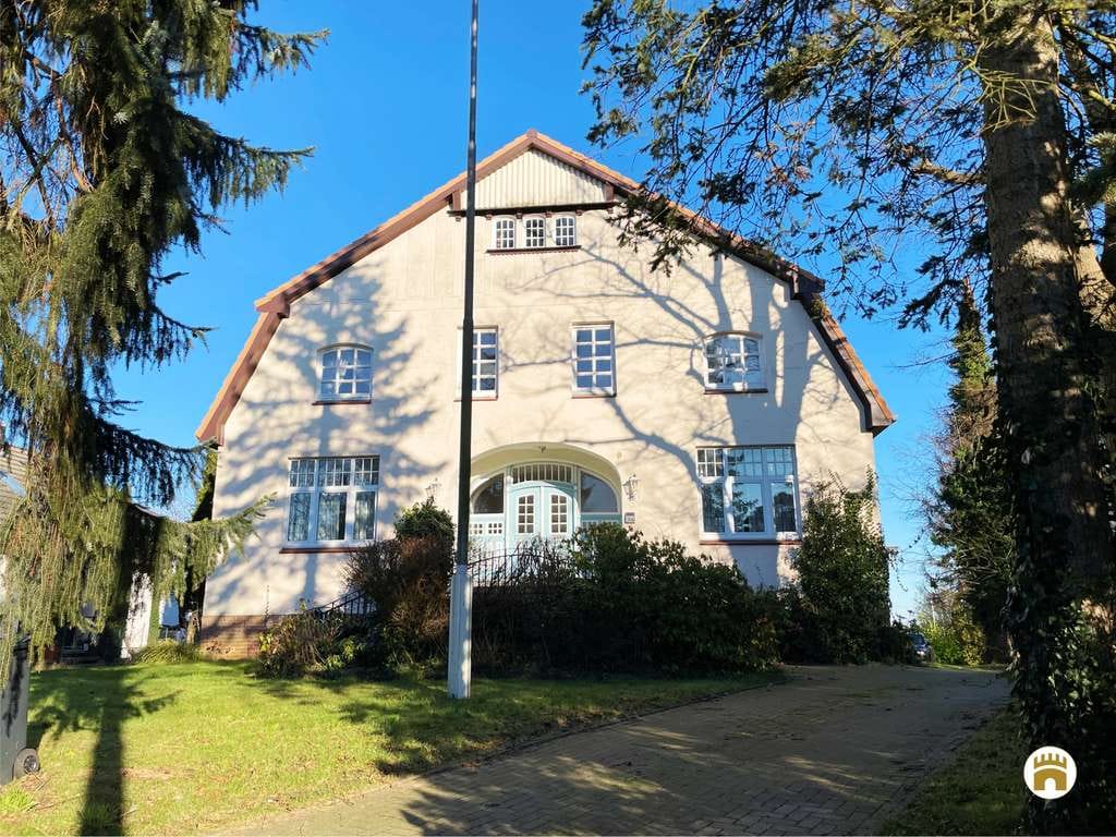 Immobilie in Oldenburg in Holstein - Unternehmer-Villa auf parkähnlichem Grundstück. 1.100 m vom Marktplatz entfernt - Bild 4