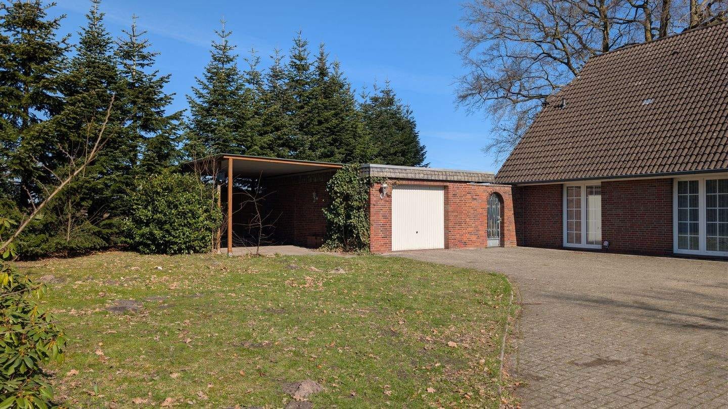 Immobilie in Rastede - Einfamilienhaus mit viel Platz für die ganze Familie in Rastede-Leuchtenburg - Bild 2