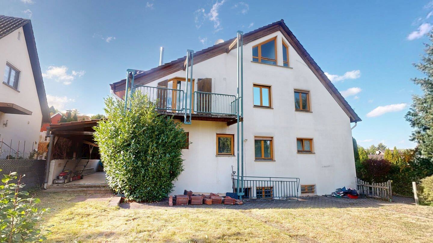 Immobilie in Brücken (Pfalz) - Zweifamilienhaus, 3 Garagen: Heizung 2020, OG 2021 modernisiert - Bild 1