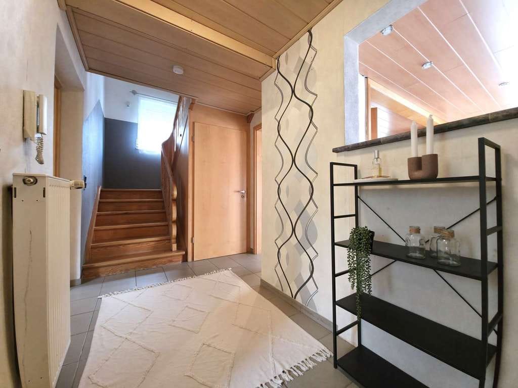 Immobilie in Waldaschaff - Charmantes Einfamilienhaus mit großem Garten und viel Potenzial in Waldaschaff - Bild 2