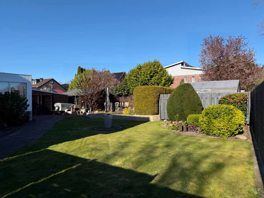 Immobilie in Surwold - * Familienidylle mit Sauna, Sommergarten & liebevoll angelegtem Traumgrundstück * - Bild 4