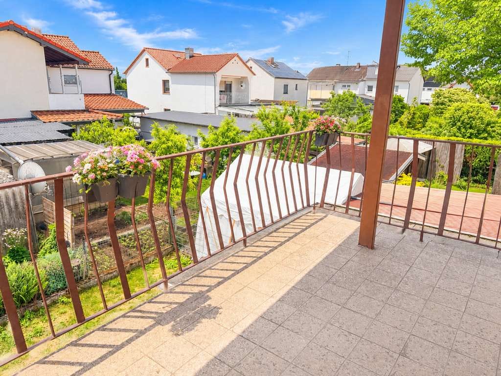 Immobilie in Gernsheim - Viel Platz für Ideen, Familie und Generationen unter einem Dach - Bild 4