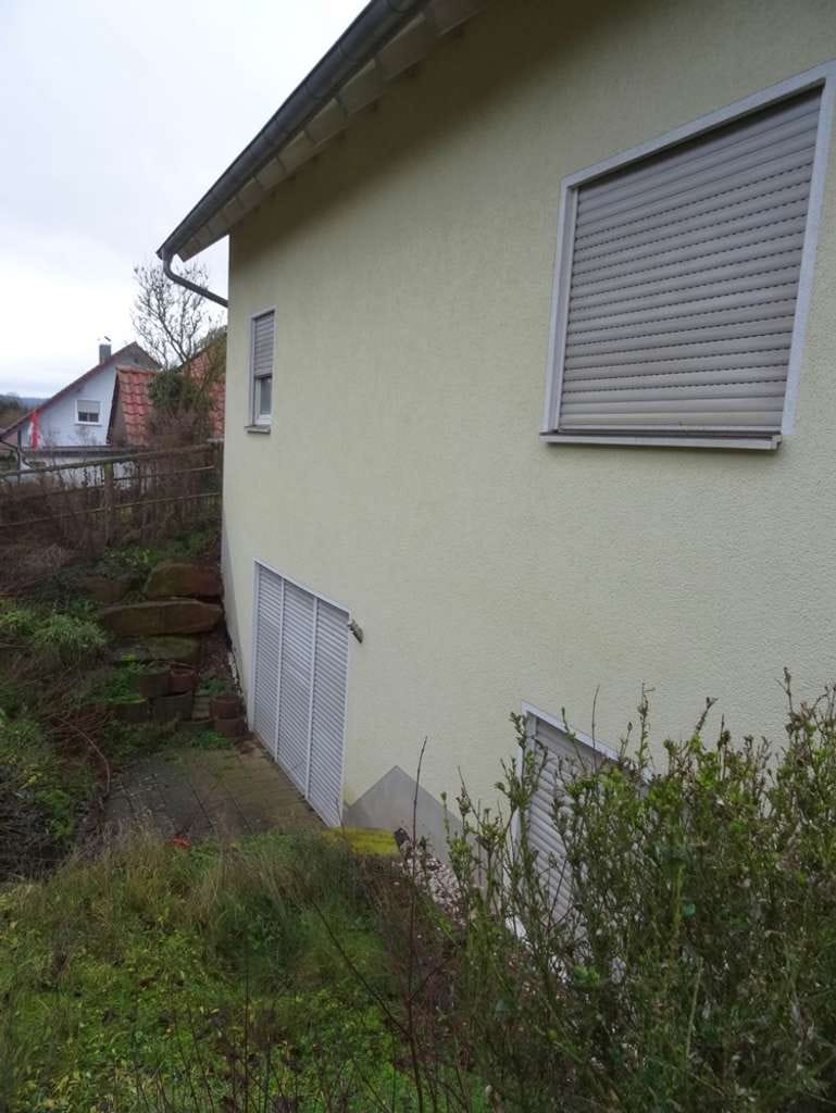 Immobilie in Großenlüder - Nur 80% vom VKW für modernes EFH mit ELW  + Garage in Großenlüder. PROVISIONSFREI ! - Bild 4