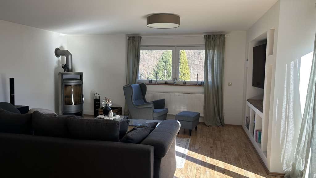 Immobilie in Morsbach - Eugenienthaler Straße 27, 51597 Morsbach - Bild 3