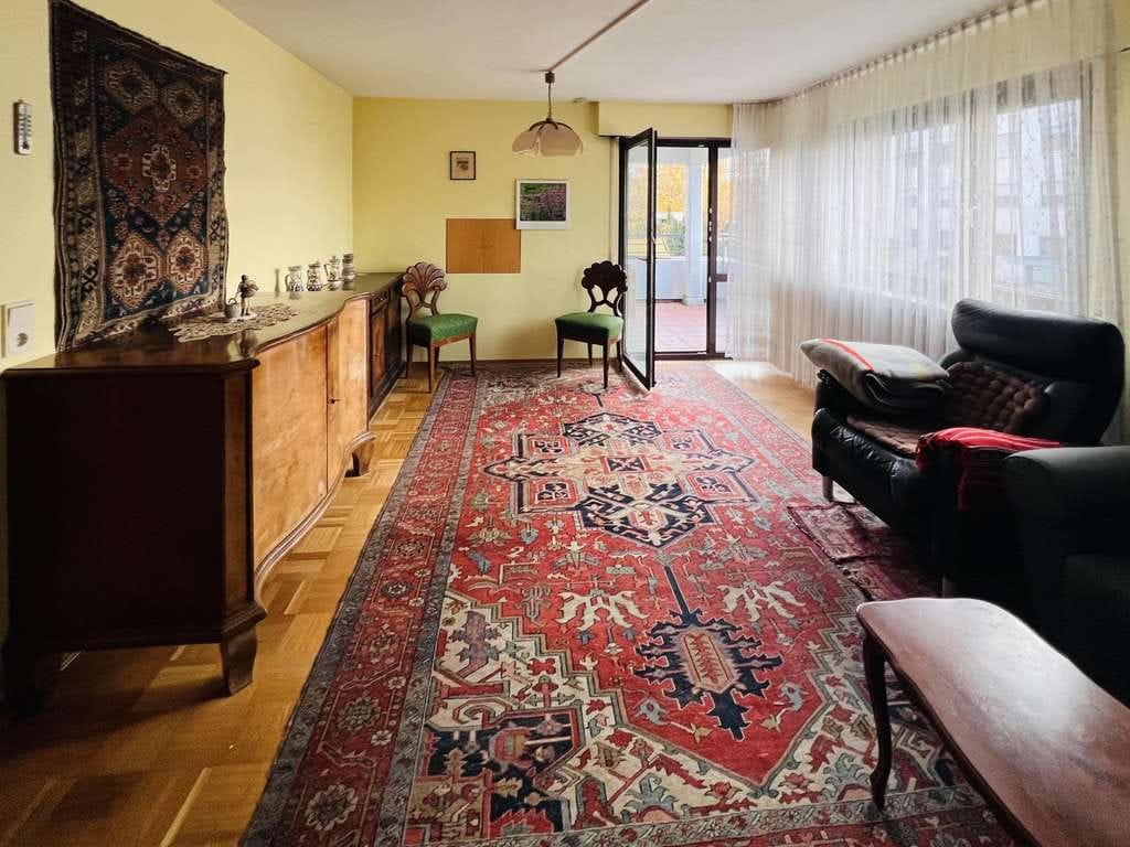 Immobilie in Remseck am Neckar - Helle 3 Zimmer-Wohnung mit Balkon, Aufzug und Stellplatz in Neckarrems - Bild 2