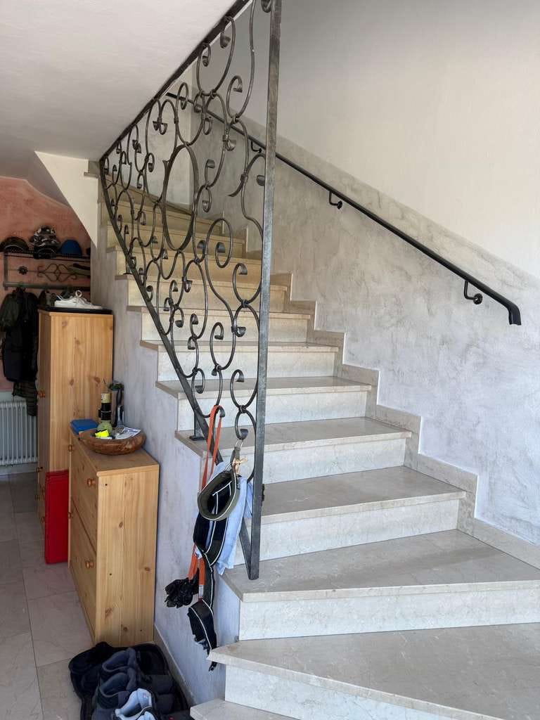 Immobilie in Kühbach - Großzügiges Zweifamilienhaus auf 1.150 m² Grundstück - Bild 2