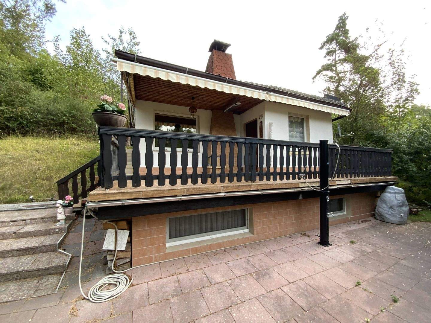 Immobilie in Kyffhäuserland - Natur, Ruhe und Auszeit genießen - Bungalow in Waldrandlage - Bild 2