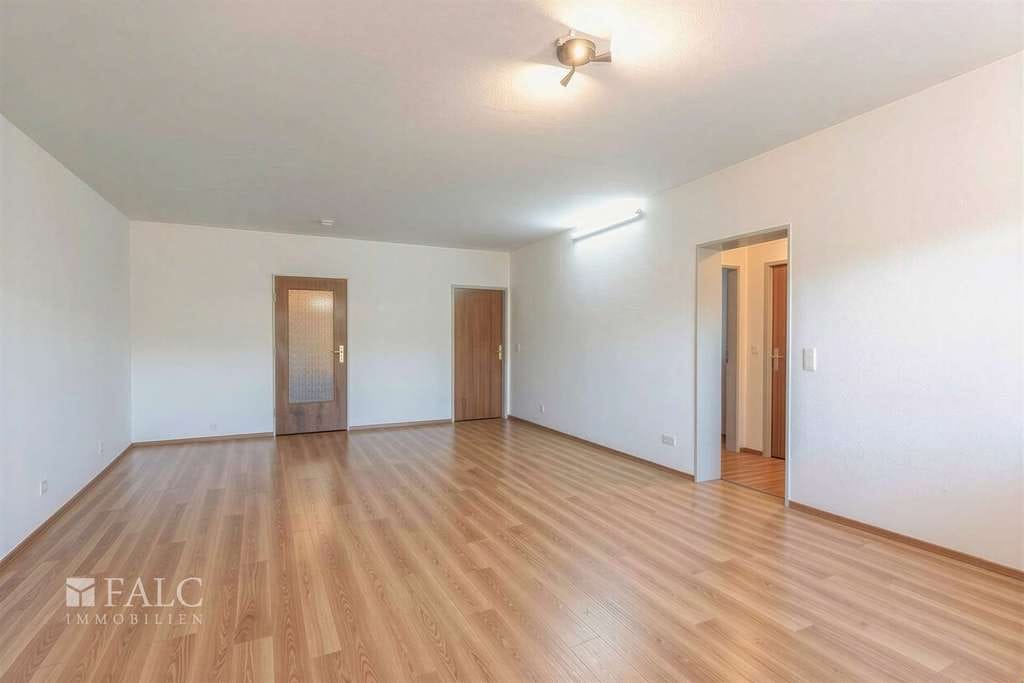 Immobilie in Lollar - Kapitalanlage oder Zuhause: Helle 3-ZKB mit großer Loggia und Tiefgaragenstellplatz - Bild 4