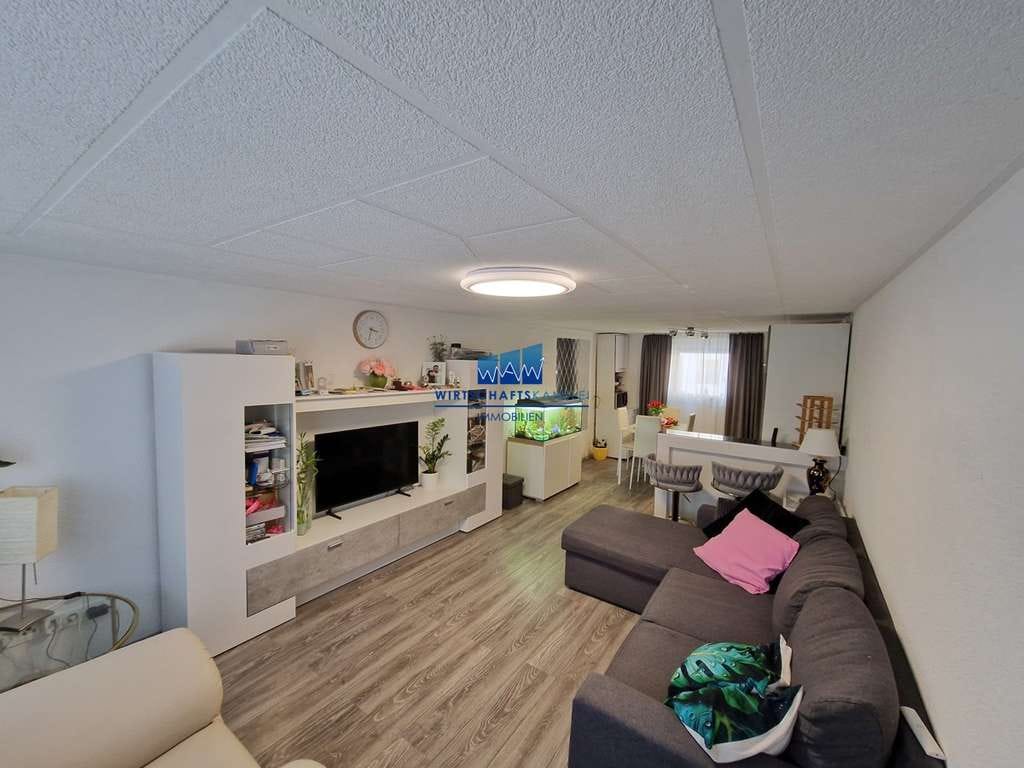 Immobilie in Bondorf - Zentralgelegenes Einfamilienhaus mit Einliegerwohnung - Bild 4