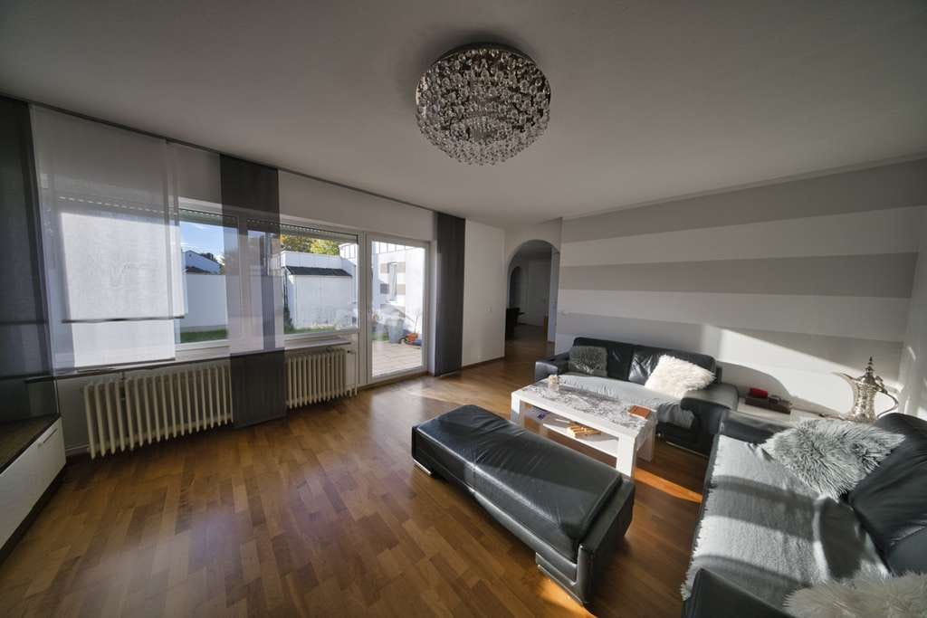 Immobilie in Aichach - wunderschönes Reihenmittelhaus in ruhiger Lage von Aichach - Bild 3