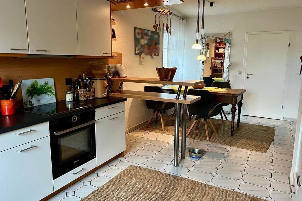 Immobilie in Waldalgesheim - Charmantes und modernisiertes 6-Zimmer Einfamilienhaus  - Bild 4
