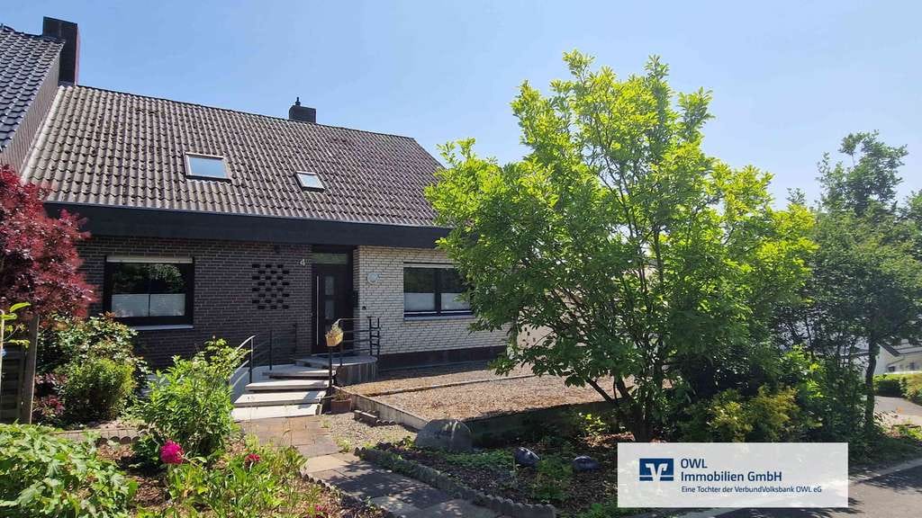Immobilie in Höxter - Vermietetes Mehrfamilienhaus mit wunderbarem Ausblick - Bild 0