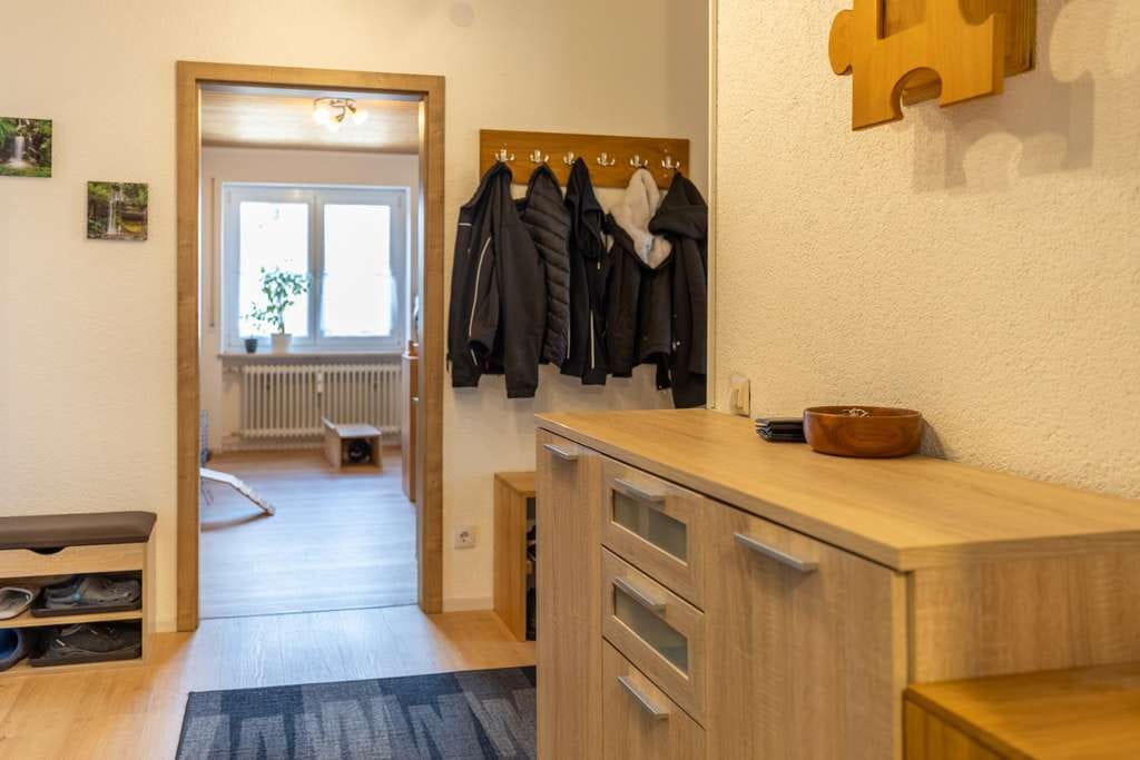 Immobilie in Hofstetten - Modernisiert und gepflegt - Attraktive Etagenwohnung mit Balkon - Bild 3
