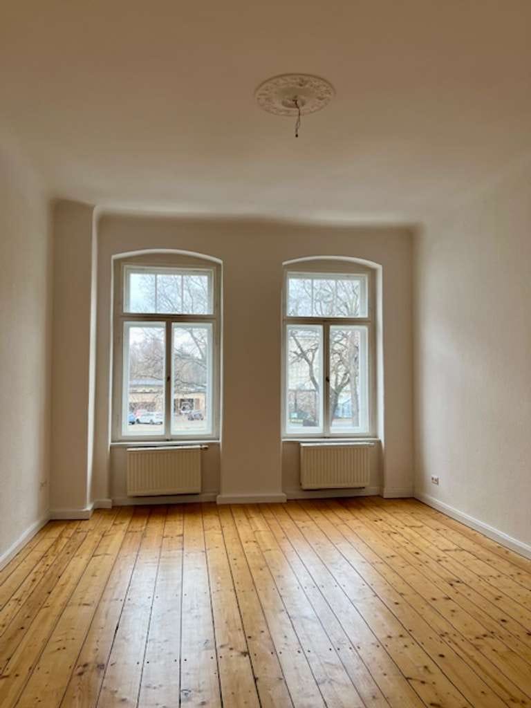 Immobilie in Bertsdorf-Hörnitz - Denkmalgeschütztes Jugendstil-Mehrfamilienhaus mit Ausbaureserve - Bild 2