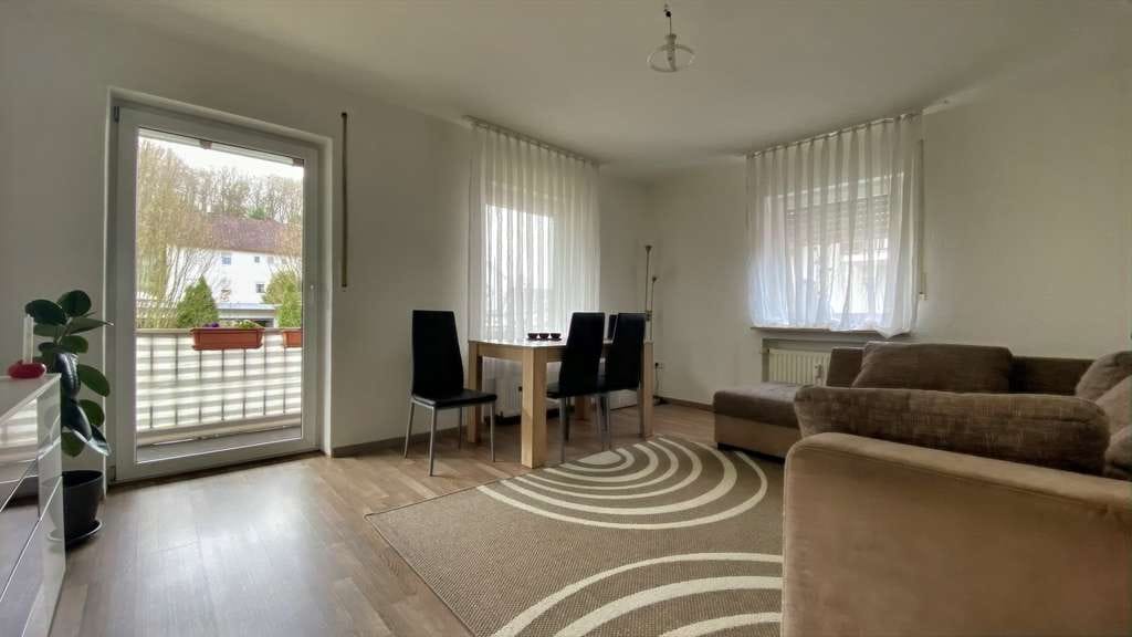 Immobilie in Baar - Kapitalanlage mit zwei Wohneinheiten und großem Grundstück - Bild 1