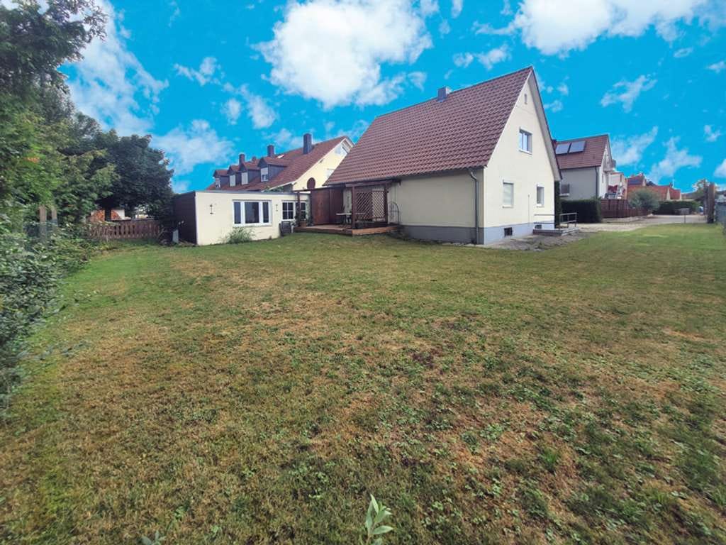 Immobilie in Baar-Ebenhausen - Tolles Grundstück mit Einfamilienhaus als Altbestand in Baar-Ebenhausen (Ebenhausen) - Bild 1