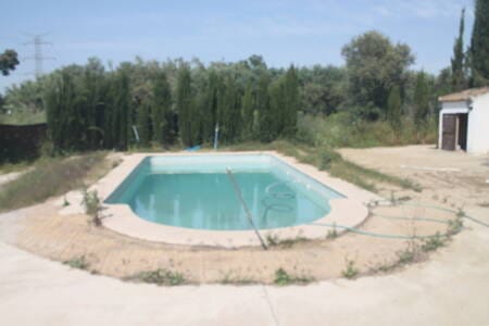 Immobilie in Mittelnkirchen - Haus Finca mit Pool und Stadt Strom in Top Lage, 30 Minuten zum Strand und Yachthafen. - Bild 1