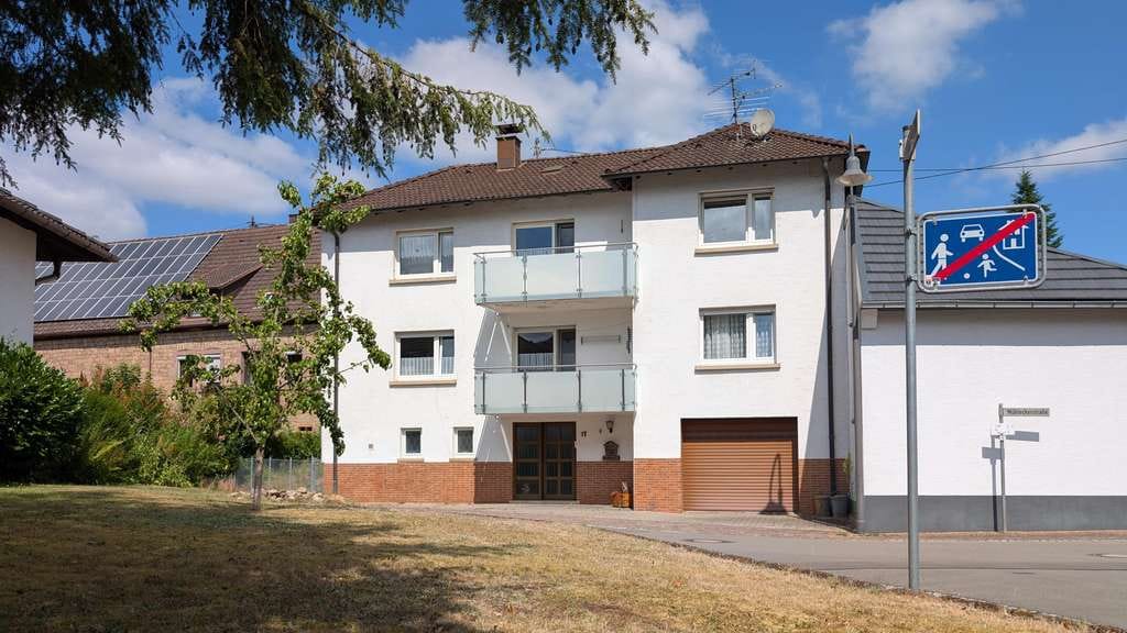 Immobilie in Katzweiler - Das perfekte Familiennest: Flexibler Grundriss, viel Platz und ein riesiger Garten! - Bild 1