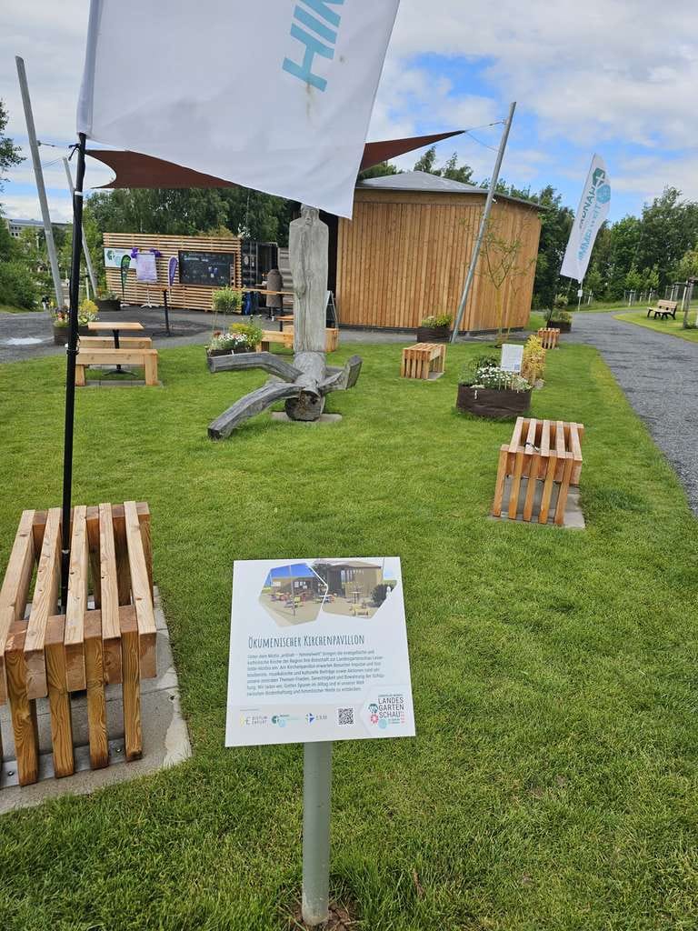 Immobilie in Leinefelde-Worbis - „Erdnah – Himmelweit“ ökumenischer Pavillon der LAGA Leinefelde, zu verkaufen :) - Bild 1