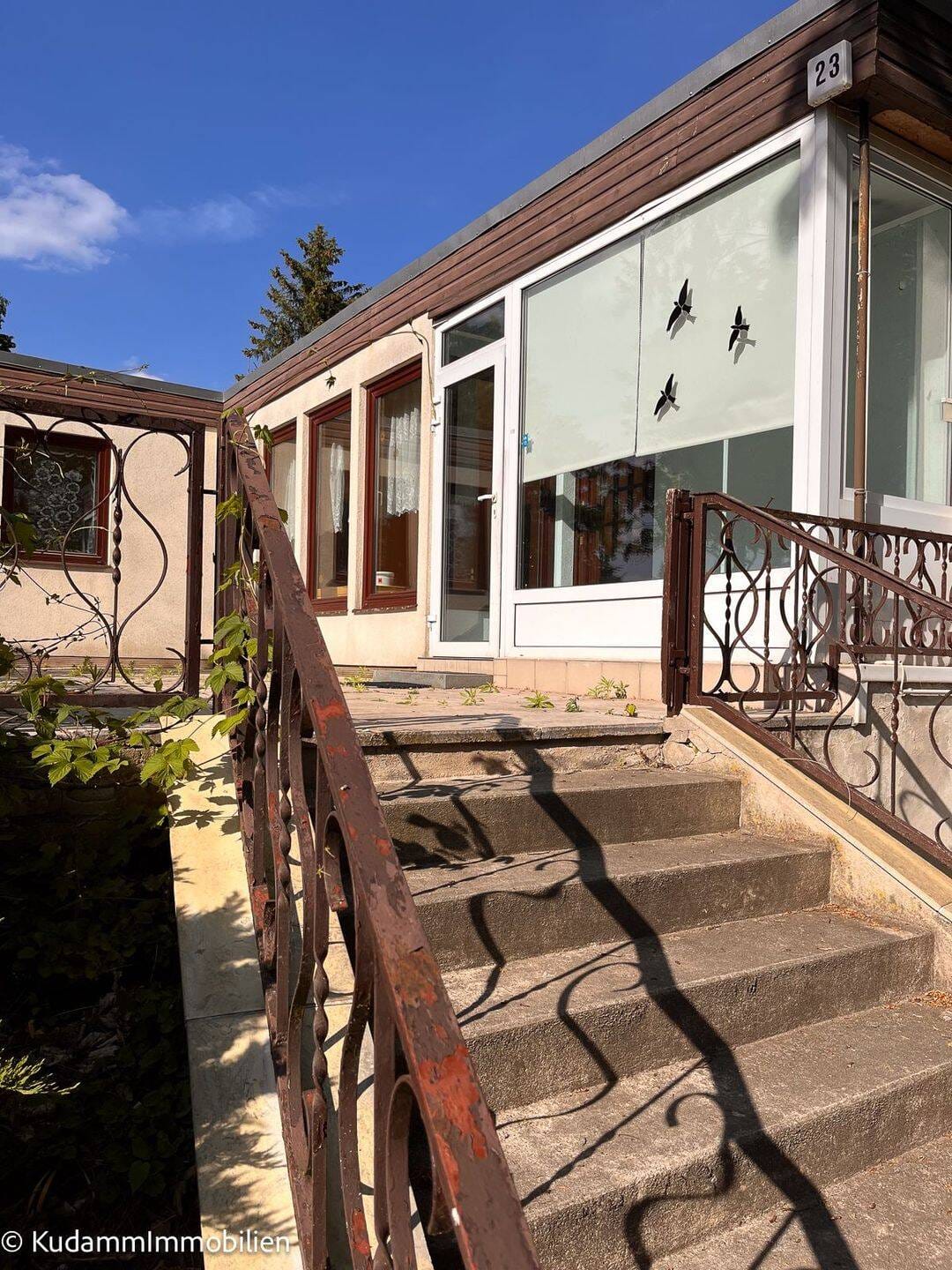 Immobilie in Neuruppin - Großes Einfamilienhaus in Seenähe in Gildenhall  - Bild 3