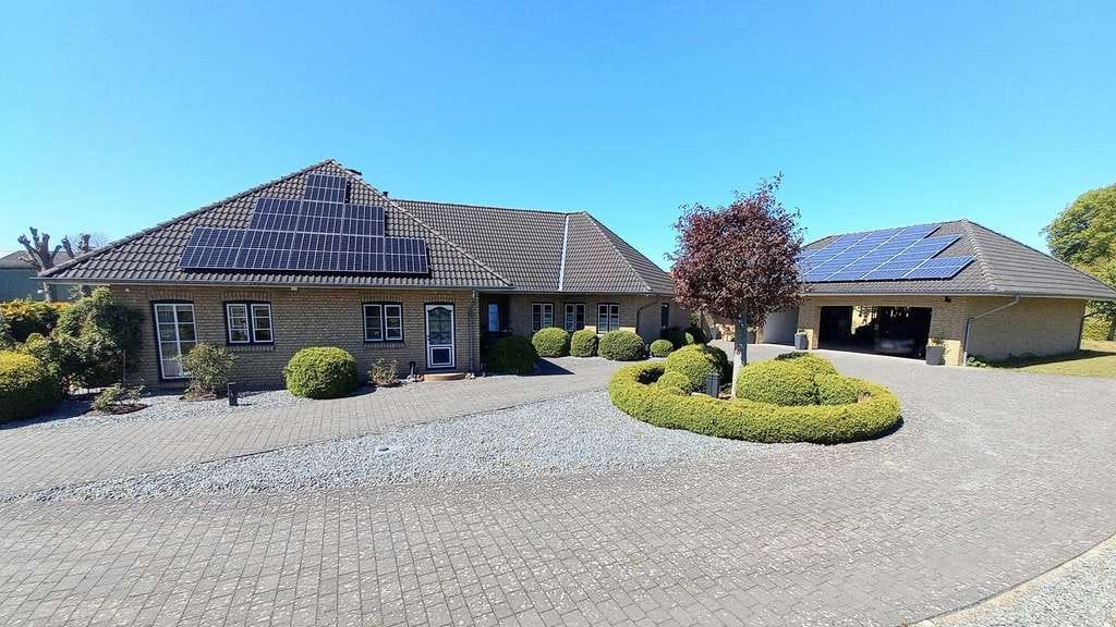 Immobilie in Schaalby - Exklusiver Bungalow in Schaalby (OT Moldenit) - Energie A+, PV-Anlagen, Geothermie - Provisionsfrei - Bild 0