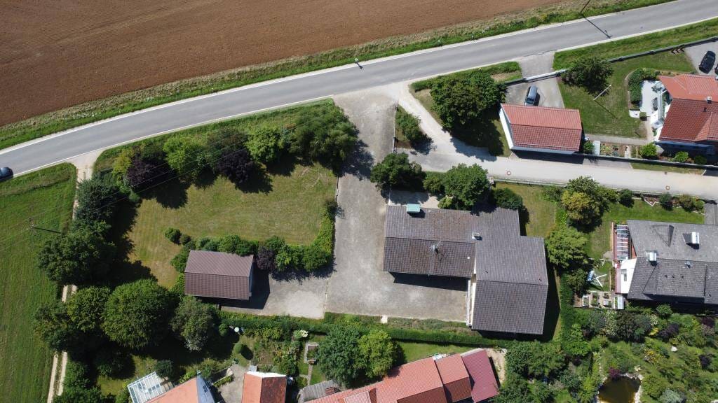 Immobilie in Breitenbrunn - Stilvoller Wohntraum - 
Großzügig Wohnen & Arbeiten & Leben!
  Breitenbrunn - Gimpertshausen - Bild 2