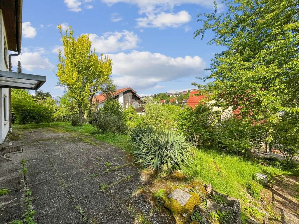 Immobilie in Höchberg - Ruhige Hanglage in Höchberg: Großzügiges Einfamilienhaus mit Einliegerwohnung - Bild 4
