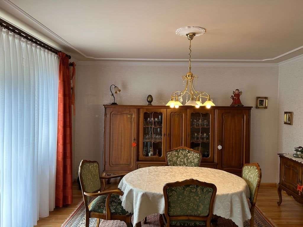 Immobilie in Fahrenbach - Ideal für die kleine Familie 
Einfamilienhaus mit großzügigem Garten - Bild 2