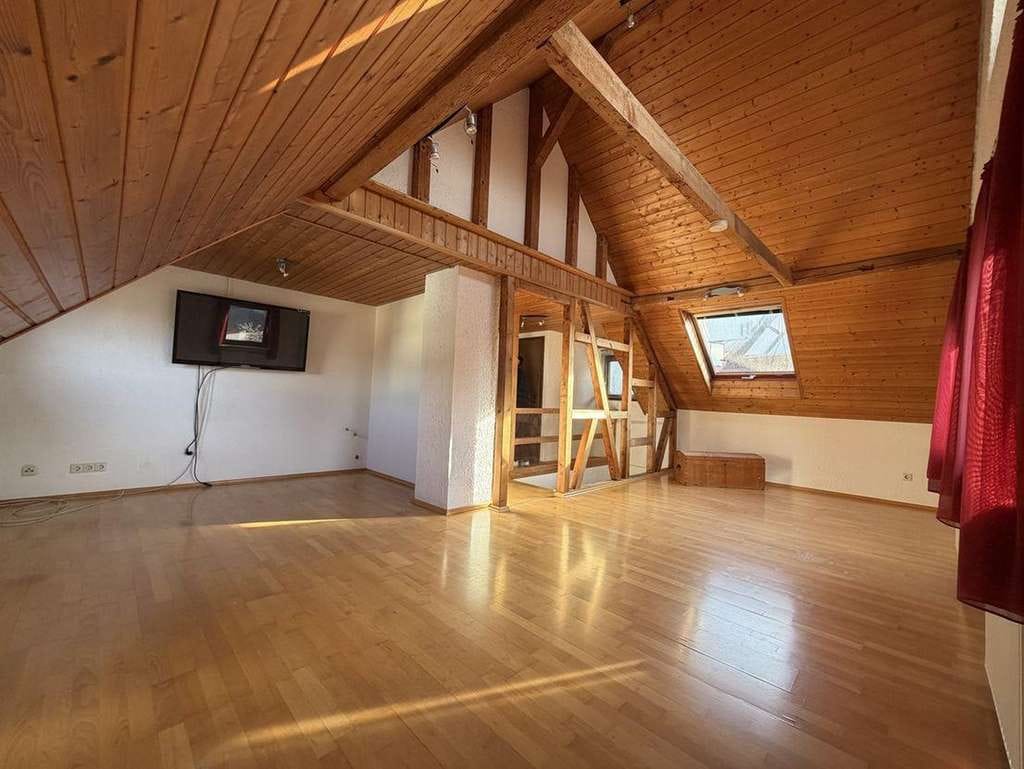 Immobilie in Remseck am Neckar - Charmantes freistehendes Einfamilienhaus für die kleine Familie - Bild 4