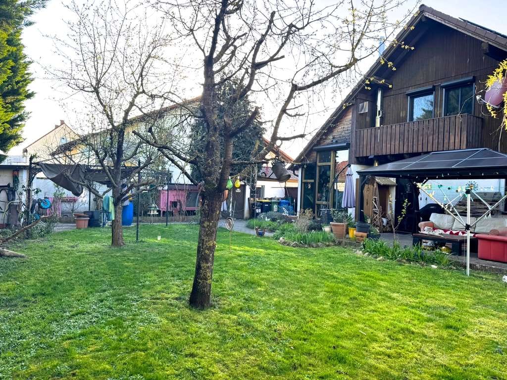 Immobilie in Eich - Einfamilienhaus mit herrlichem Garten und Garage in 67575 Eich am Rhein - Bild 2